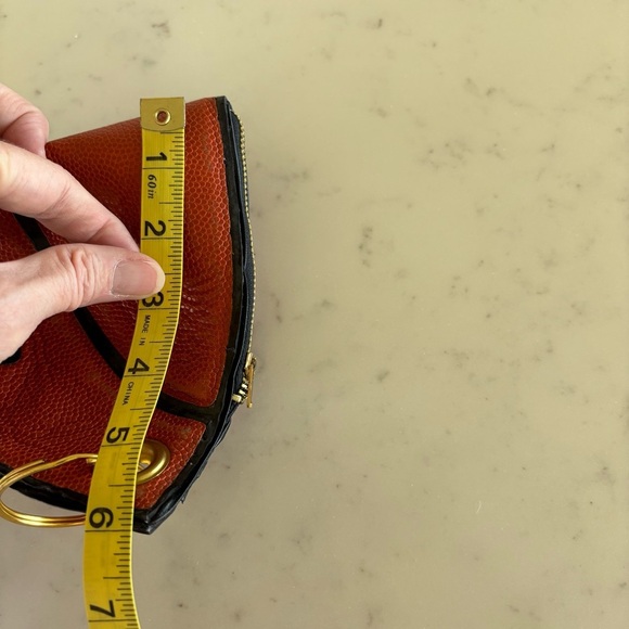 Basketball Clutch Bag - Picture 3 of 6